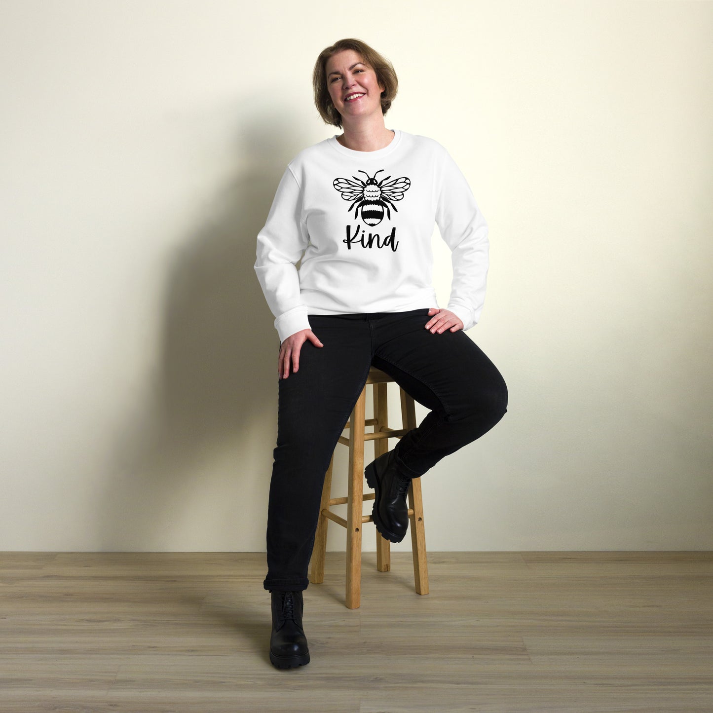 E&P™ "Bee Kind" Women's Organic Sweatshirt